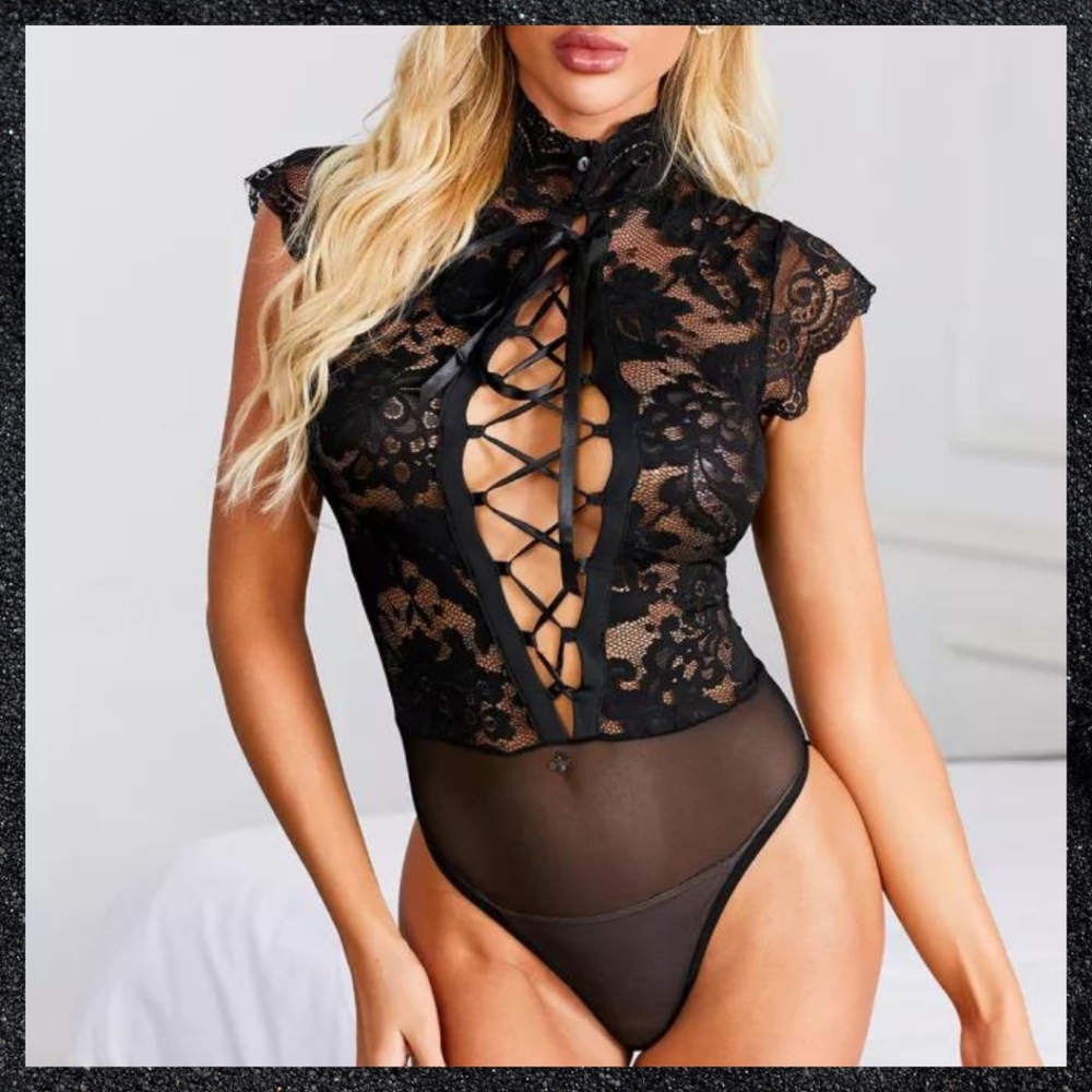 Black Strappy Front High-Neck Floral Lace Cap Sleeve Bodysuit